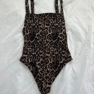 benoa swim feline one piece
